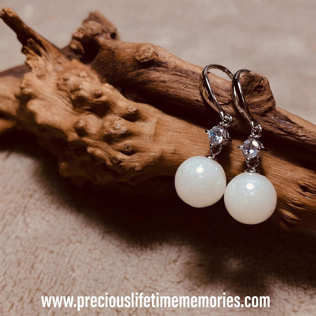 Classic With Cubic Zirconia Pearl Breastmilk Earring (S925)