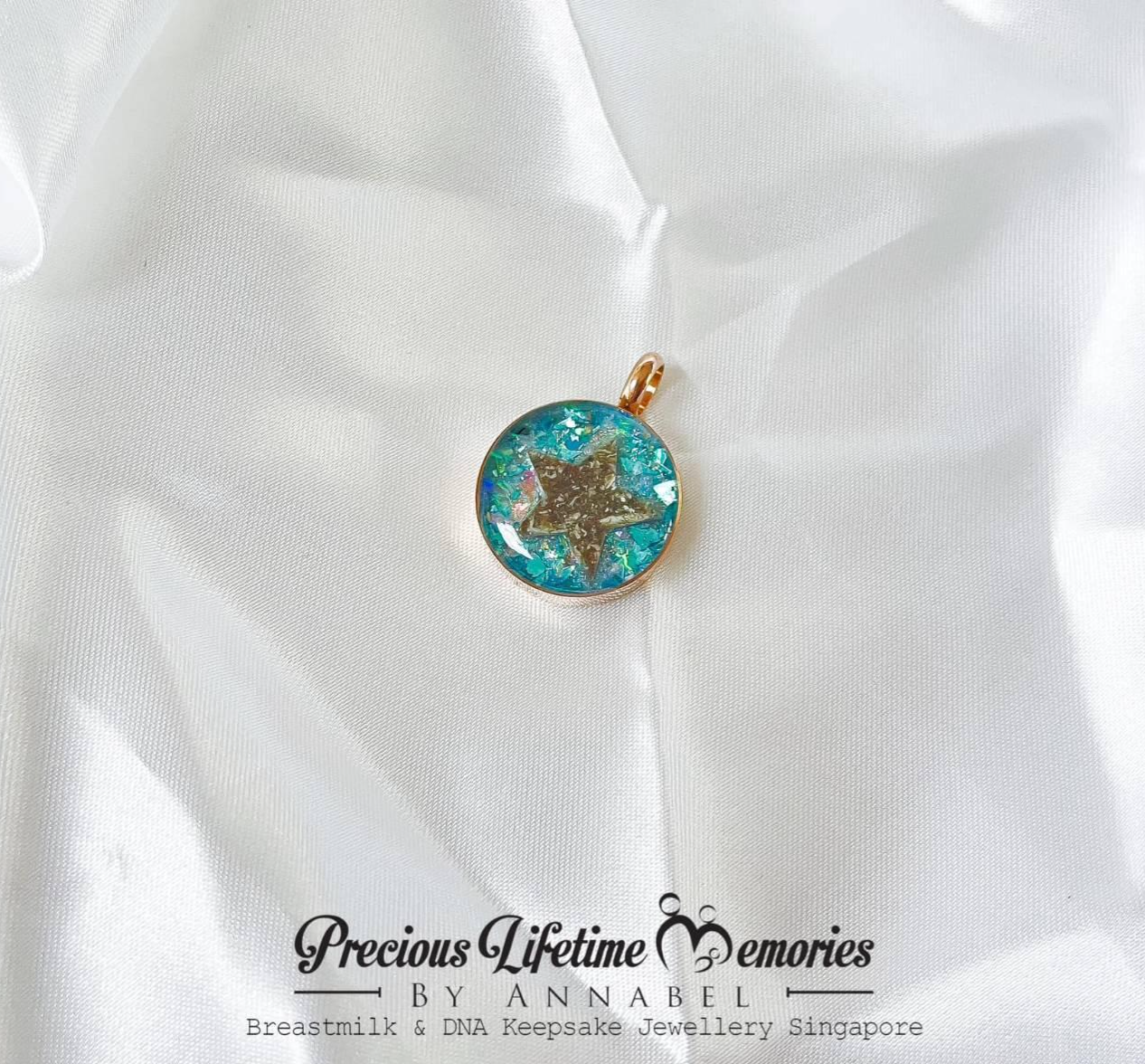 Cremation Ashes Stella PM Flakes Pendant (18mm)