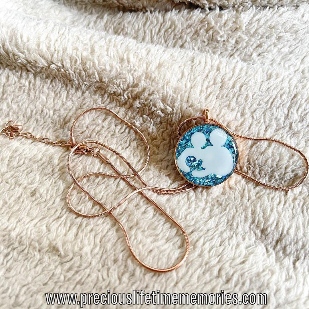 Necklace with a pendant featuring a Parent breastmilk gem meaning love never be apart singapore