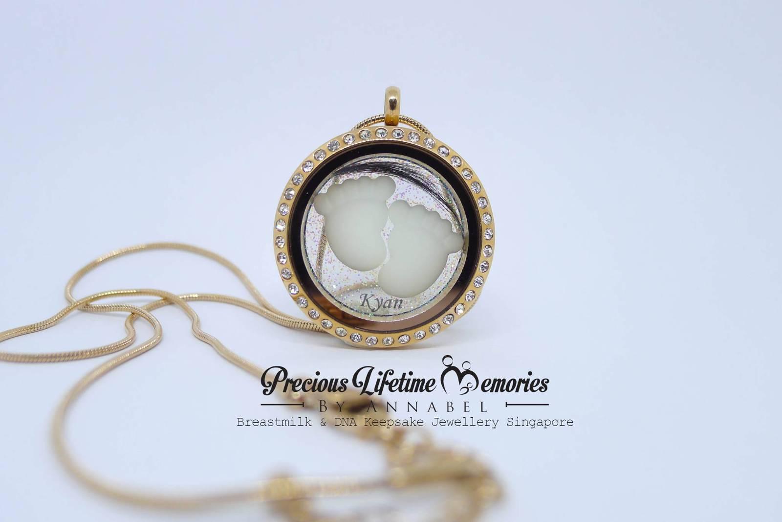 Mighty Feet Breastmilk Gems Glass Locket