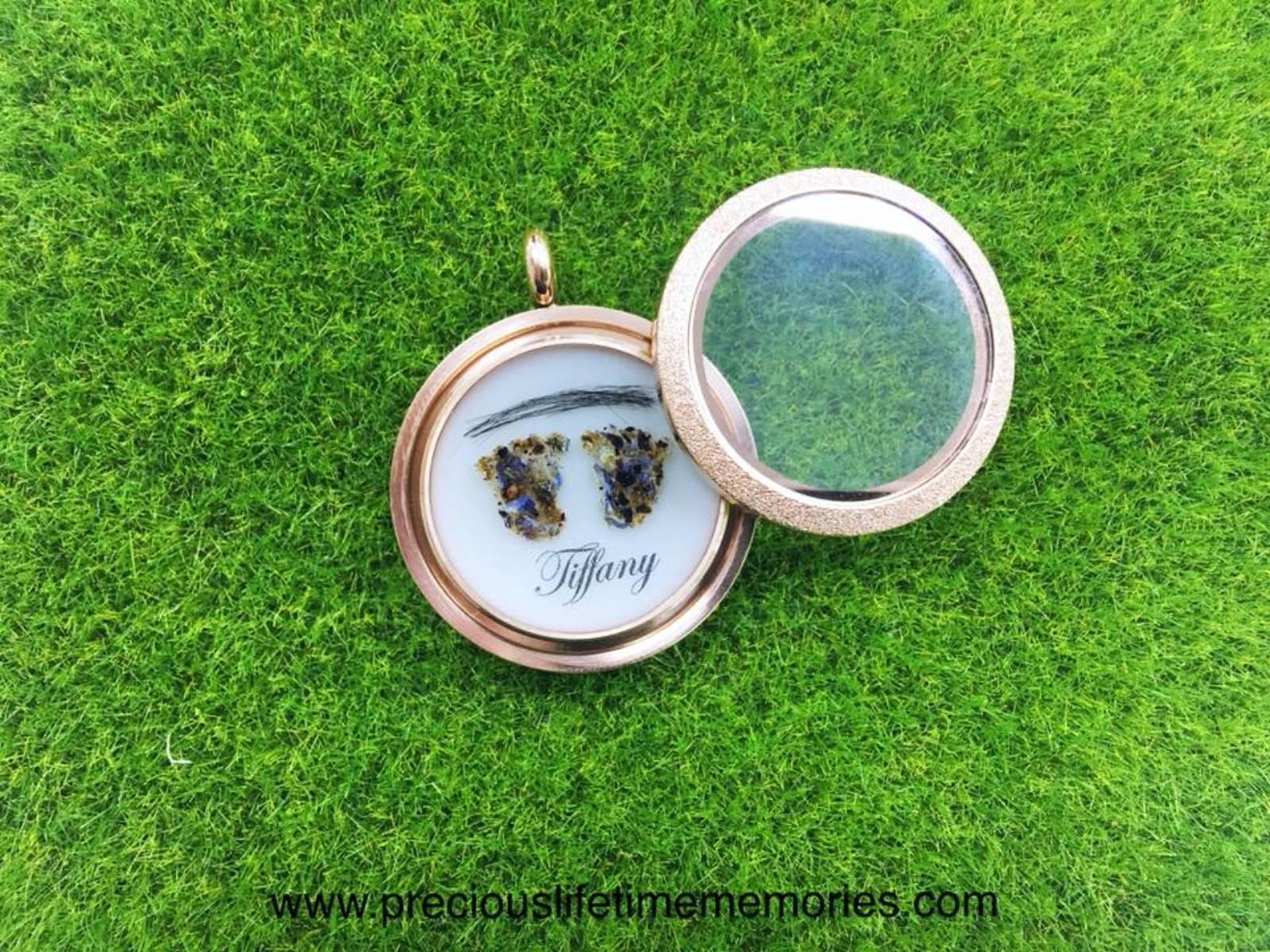 3in1 Mini Feet Gems Glass Locket