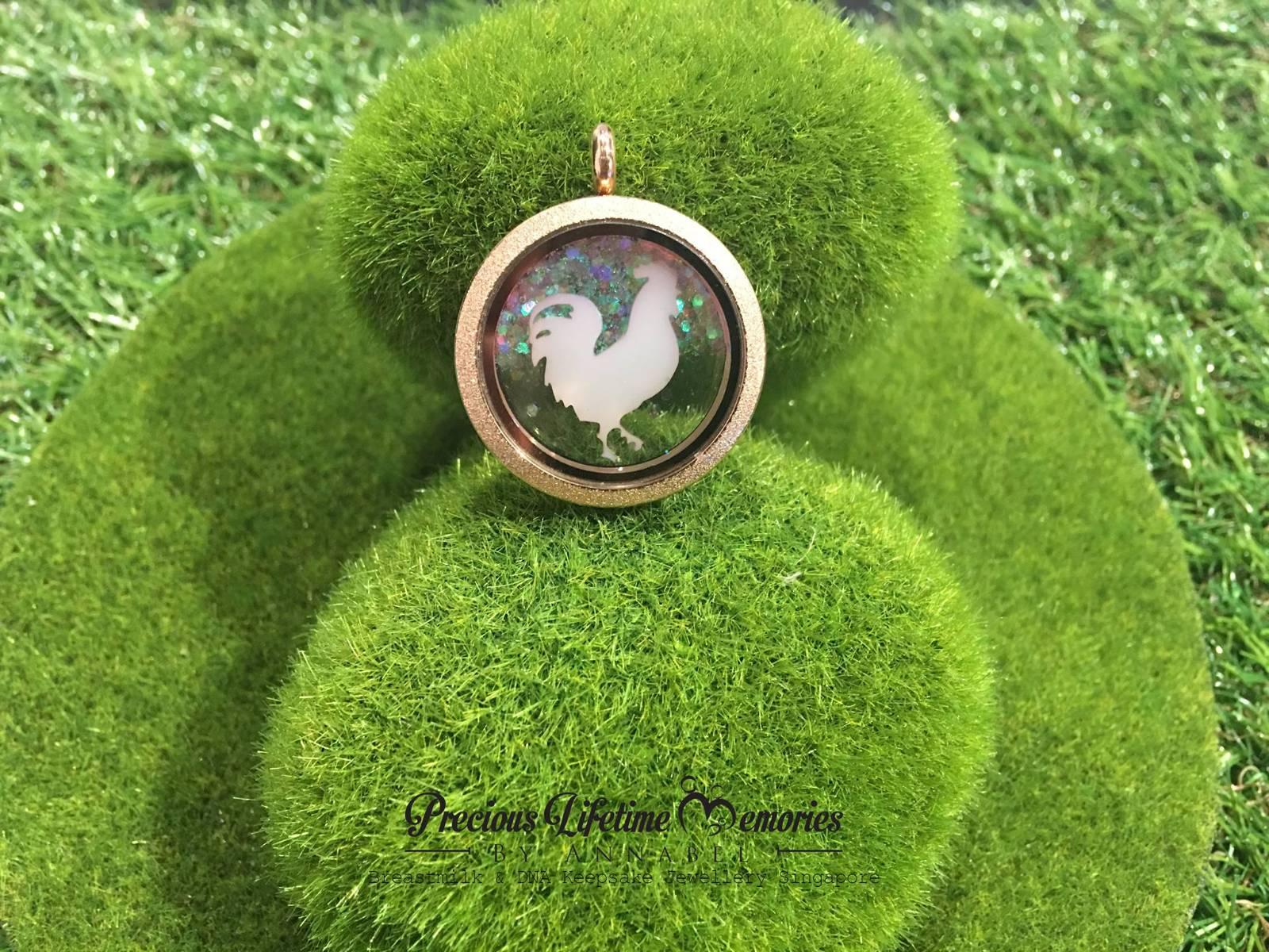 Chinese Zodiac Breastmilk Gems Falling Glitter Glass Locket