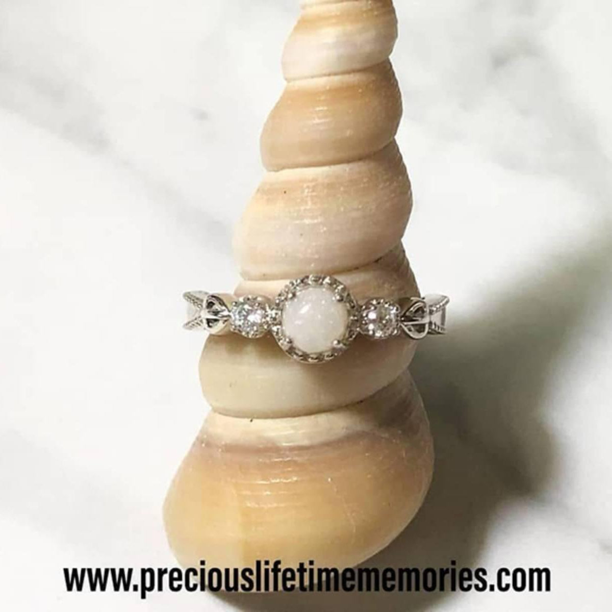 18K Gold Doux Breastmilk Ring