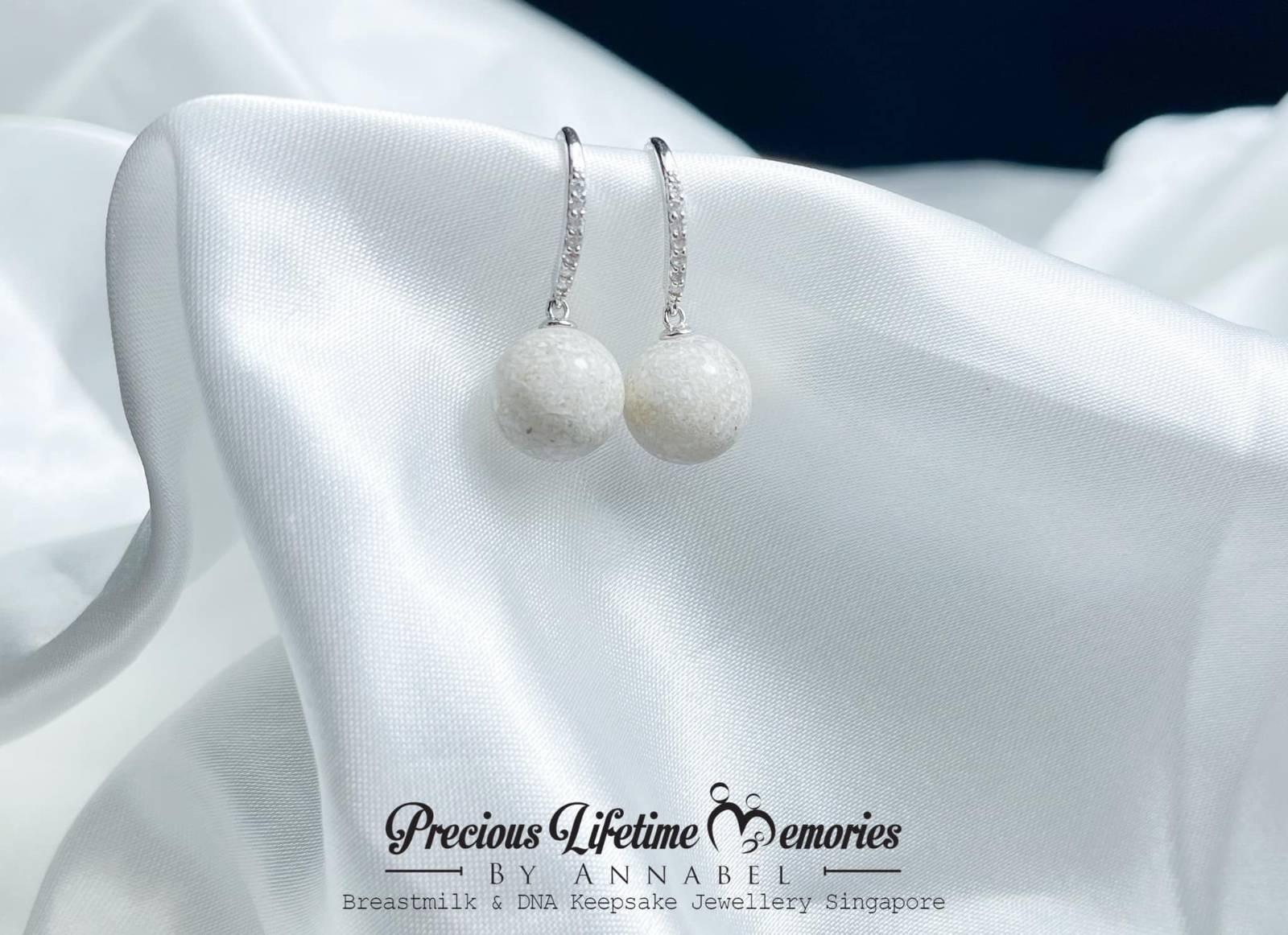 18K Gold Cremation Ashes Pearl Straight Diamonds Earring