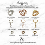 Jewelry accessories including necklaces, keychains, and hooks on a marble background with product names and measurements.
