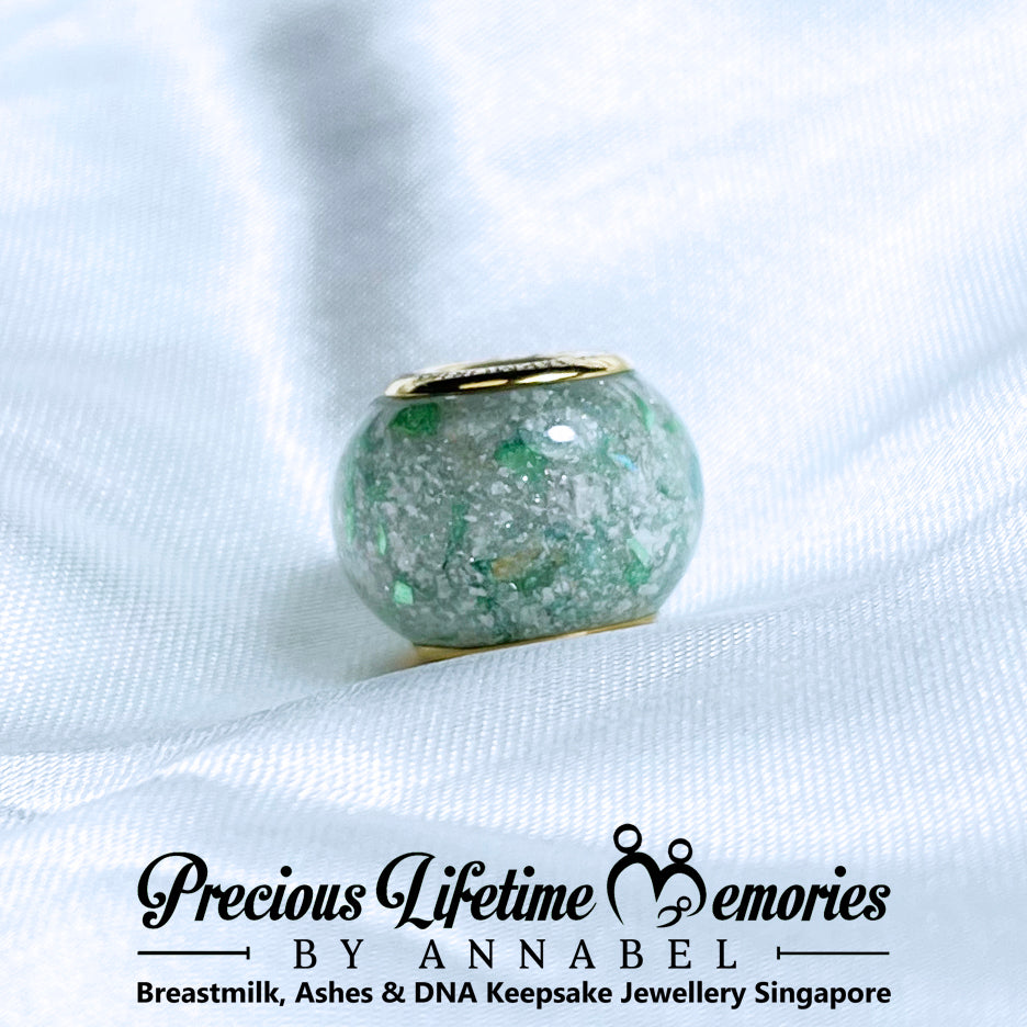 Memorial Ash PM Flakes European Bead Charm
