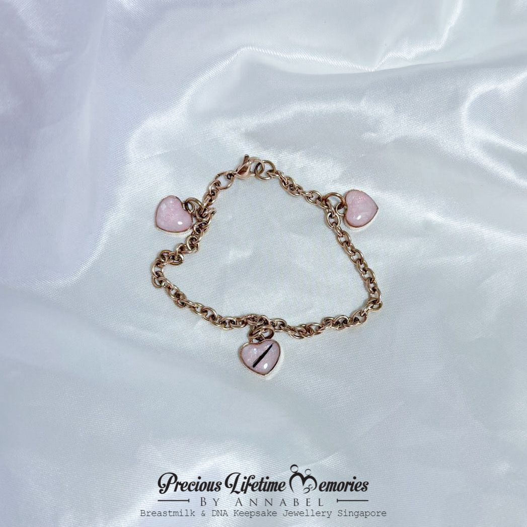 Stainless Steel Sparkling Flakes Heart Bracelet