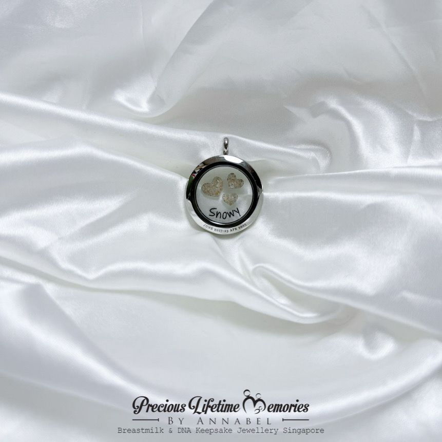 Cremation Ashes Trio Hearts Glass Locket